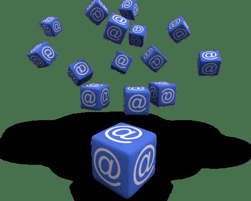 Integration between email marketing and social media